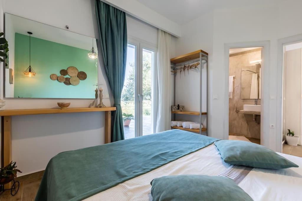 Skopelos Blue Heaven Pool Villa In Olive Grove Экстерьер фото